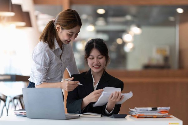 Comprendre une sarl: définition et caractéristiques essentielles